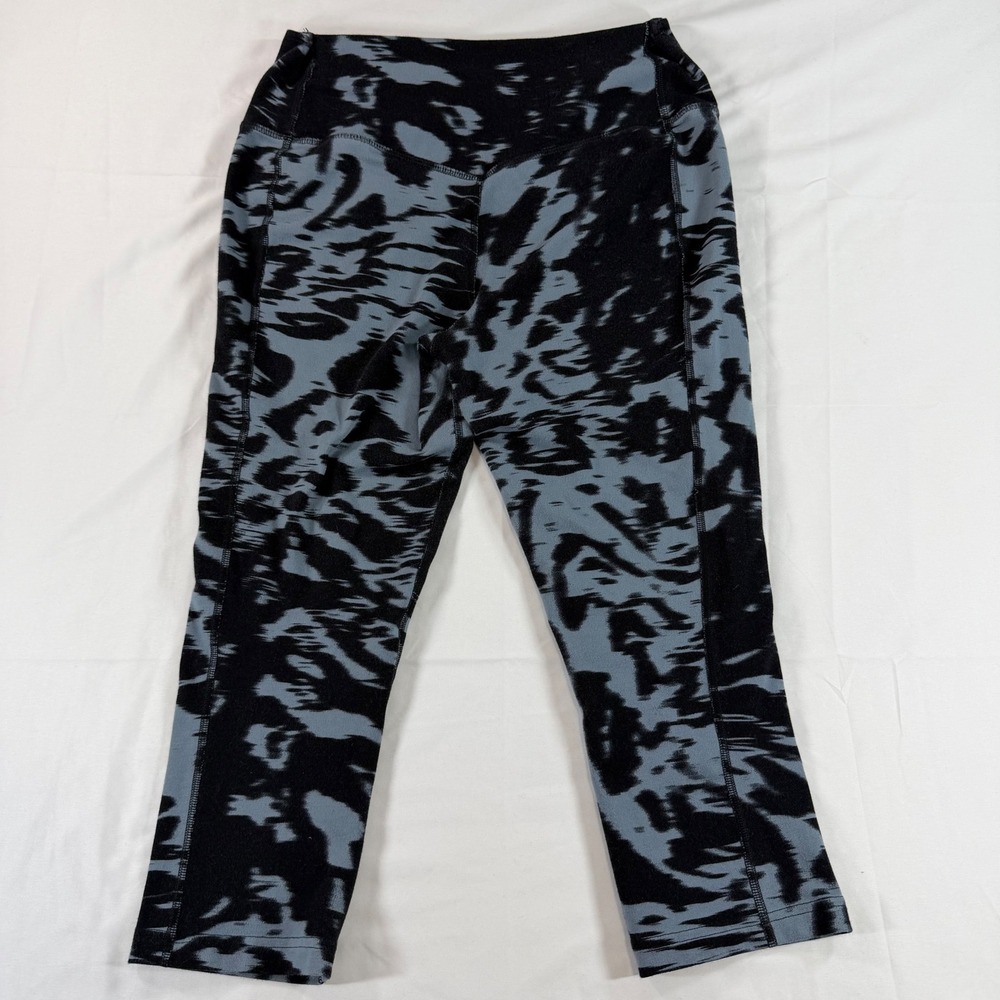 Nike Dri-FIT Womens Black Blue Abstract Print Crop Leggings 642546-494 Size M - Picture 3 of 9